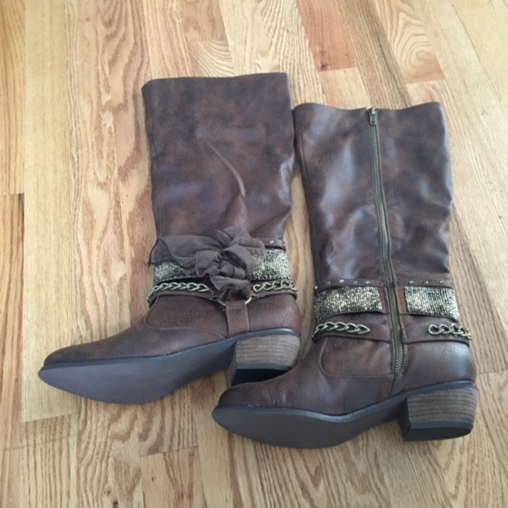 High Status brown riding boots